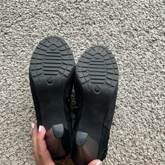 White Mountain Suede Leather Bootie | 8 - Picture 3 of 5